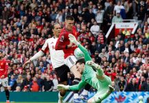 Babak Pertama, Pekan ke-35 Manchester United Ungguli Liverpool 2-0 Babak Pertama, Pekan ke-35 Manchester United Ungguli Liverpool 2-0