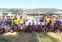 Bupati Anambas Buka Turnamen Sepak Bola Alim Sidi Pian Pasir Semarak HUT 51 Desa Mubur Bupati Anambas Buka Turnamen Sepak Bola Alim Sidi Pian Pasir Semarak HUT 51 Desa Mubur