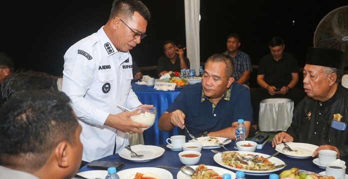 Bupati Aneng Sambut Kunjungan Kapolda Kepri di Anambas Bupati Aneng Sambut Kunjungan Kapolda Kepri di Anambas