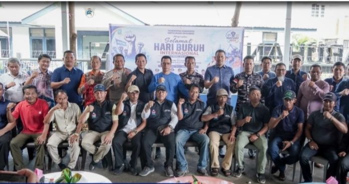 Bupati Aneng dan Wabup Raja Bayu Hadiri Coffee Morning May Day 2026