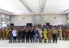 Bupati Pasaman Lantik 120 Pejabat Eselon III, Welly Tekankan Integritas dan Inovasi di Tengah Tekanan Fiskal Bupati Pasaman, Welly Suhery melantik dan mengambil sumpah jabatan 120