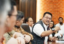 BP Batam Kedepankan Pendekatan Komprehensif Terkait Perpanjangan UWT 214 Unit Rumah di Puskopkar Direktur Pengelolaan Lahan BP Batam, Harlas Buana masalah UWT
