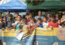 Dosen Humas UNJ Ajarkan Komunitas Mat Peci Cara Buat Kampanye Pelestarian Lingkungan Dosen Humas UNJ Ajarkan Komunitas Mat Peci