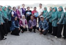 Hari Posyandu Nasional 2026, Sinta Aneng Salurkan Bantuan untuk Kader Posyandu di Anambas Hari Posyandu Nasional 2026, Sinta Aneng Salurkan Bantuan untuk Kader Posyandu di Anambas