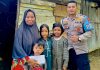 Sosok Inspiratif Brigpol Yohanes Dede, Polisi Karimun yang Peduli Masyarakat Tidak Mampu Brigpol Yohanes Dede menunjukkan sosok polisi bukan hanya hadir untuk menjaga keamanan dan ketertiban masyarakat