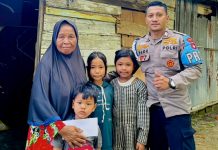 Sosok Inspiratif Brigpol Yohanes Dede, Polisi Karimun yang Peduli Masyarakat Tidak Mampu Brigpol Yohanes Dede menunjukkan sosok polisi bukan hanya hadir untuk menjaga keamanan dan ketertiban masyarakat