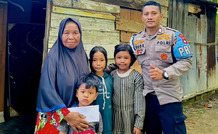 Brigpol Yohanes Dede menunjukkan sosok polisi bukan hanya hadir untuk menjaga keamanan dan ketertiban masyarakat Brigpol Yohanes Dede menunjukkan sosok polisi bukan hanya hadir untuk menjaga keamanan dan ketertiban masyarakat