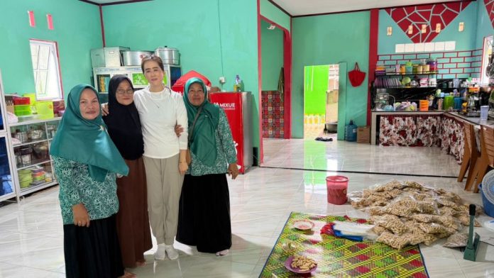 Ketua Dekranasda Anambas Turun ke Desa, Dorong UMKM Naik Kelas dan Makin Bersaing 2