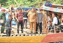 Mahyeldi Turun ke Tambang Emas Ilegal Sijunjung, Minta Penambang Segera Urus Izin Mahyeldi Turun ke Tambang Emas Ilegal Sijunjung, Minta Penambang Segera Urus Izin