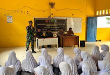 Sinergi TMMD 128 Kodim 0318 Natuna dan Bhabinkamtibmas Gelar Penyuluhan di SMA 1 Siantan Utara Sinergi TMMD 128 Kodim 0318 Natuna dan Bhabinkamtibmas Gelar Penyuluhan di SMA 1 Siantan Utara