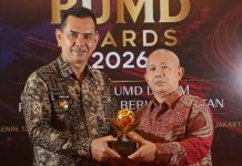 Wakil Bupati Pasaman Hadiri Penyerahan TOP BUMD Awards 2026 untuk Perumdam Tirta Saiyo Pasaman Wakil Bupati Pasaman Hadiri Penyerahan TOP BUMD Awards 2026 untuk Perumdam Tirta Saiyo Pasaman