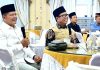 Bupati Welly Sapa Jemaah Haji Pasaman dan Sampaikan Duka Atas Wafatnya Dua Jemaah Bupati Welly Sapa Jemaah Haji Pasaman dan Sampaikan Duka Atas Wafatnya Dua Jemaah