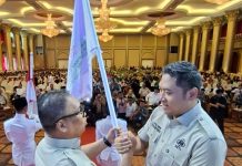 Wamentan Minta HKTI Kepri Jadi Garda Depan Ketahanan Pangan, Siap Kawal Aspirasi Petani Wamentan Minta HKTI Kepri Jadi Garda Depan Ketahanan Pangan, Siap Kawal Aspirasi Petani
