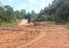 Membahayakan Warga, Kabel PLN di Bintan Pesisir Dibiarkan Tergeletak di Tanah Selama Dua Tahun Membahayakan Warga, Kabel PLN di Bintan Pesisir Dibiarkan Tergeletak di Tanah Selama Dua Tahun