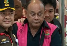Eks Kepala BGN Dadan Hindayana Diperiksa dan Resmi Ditahan Kejagung Kejagung resmi menahan eks kepala Badan Gizi Nasional Dadan Hindayana