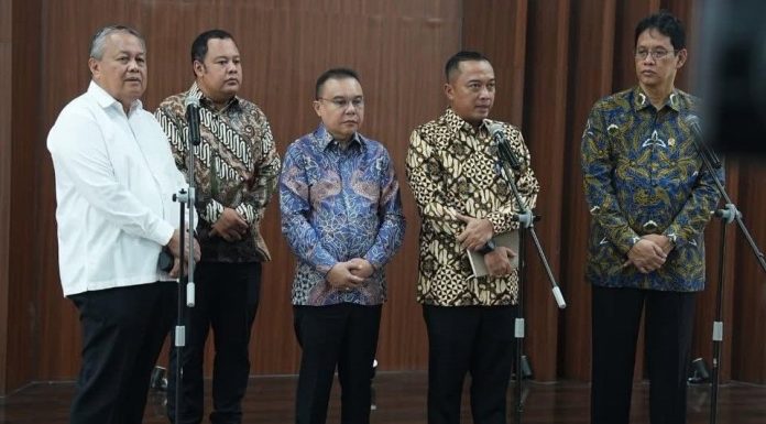 Pemerintah dan Bank Indonesia Perkuat Sinergi dan Optimistis Stabilitas Ekonomi Nasional Terjaga Pemerintah dan Bank Indonesia Perkuat Sinergi dan Optimistis Stabilitas Ekonomi Nasional Terjaga