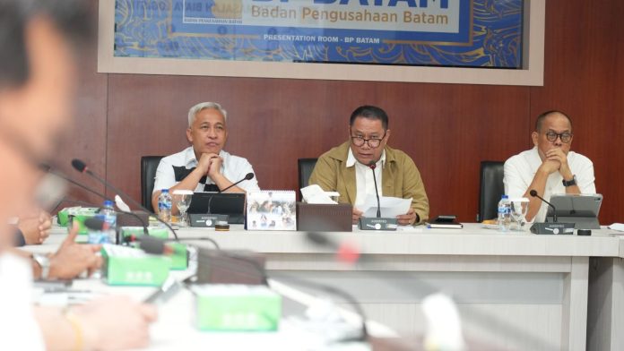Pertimbangkan Daya Saing Investasi, BP Batam Tunda Penyesuaian Tarif Peti Kemas Pertimbangkan Daya Saing Investasi, BP Batam Tunda Penyesuaian Tarif Peti Kemas