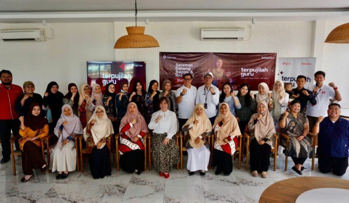 Telkomsel Dorong Kompetensi Digital Guru di Batam, 40 Pendidik Dibekali Pemanfaatan AI