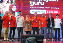 Telkomsel Tingkatkan Kompetensi 1.000 Guru, Dorong Pemanfaatan AI dan Konten Kreatif di Kelas Telkomsel Tingkatkan Kompetensi 1.000 Guru, Dorong Pemanfaatan AI dan Konten Kreatif di Kelas