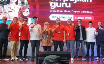 Telkomsel Tingkatkan Kompetensi 1.000 Guru, Dorong Pemanfaatan AI dan Konten Kreatif di Kelas Telkomsel Tingkatkan Kompetensi 1.000 Guru, Dorong Pemanfaatan AI dan Konten Kreatif di Kelas