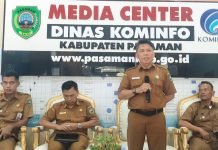Welly-Parulian Hadirkan Bajak Gratis Pakai Sistem Digital BAGUS dan Kawal Pupuk Petani Welly-Parulian Hadirkan Bajak Gratis Pakai Sistem Digital BAGUS