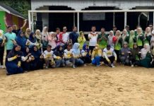 Wakil Bupati Anambas Luncurkan Program Jumat Siantan Berseri untuk Wujudkan Lingkungan Sehat dan Bersih Wakil Bupati Anambas Luncurkan Program Jumat Siantan Berseri untuk Wujudkan Lingkungan Sehat dan Bersih