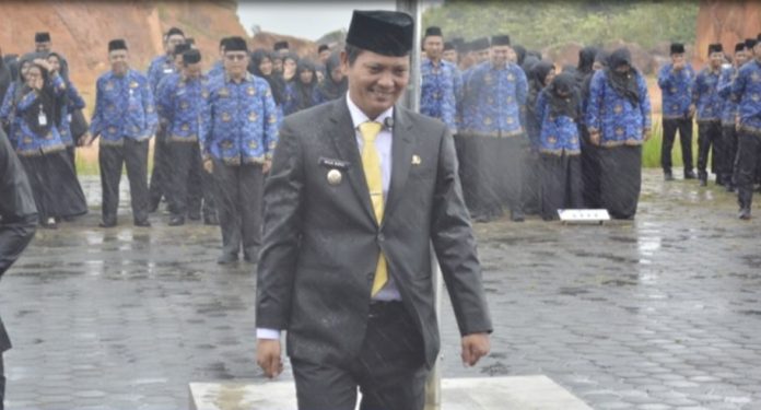 Wakil Bupati Anambas Tetap Pimpin Upacara Hari Lahir Pancasila 2026 Wakil Bupati Anambas Tetap Pimpin Upacara Hari Lahir Pancasila 2026