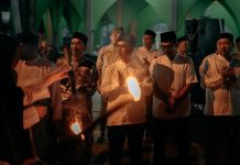 Hadiri Pawai Obor 1 Muharam di Sawang, Bupati Dorong Masjid Pusat Peradaban dan Pembinaan Generasi Dalam rangka menyambut Tahun Baru Islam 1 Muharam 1448