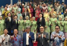 Bupati Aneng Bangga Putri asal Anambas Resmi Jadi Dokter, Siap Perkuat Layanan Kesehatan Bupati Aneng Bangga Putri asal Anambas Resmi Jadi Dokter, Siap Perkuat Layanan Kesehatan