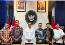 Bupati Aneng Temui Wamendagri Bima Arya, Bahas Kemandirian Fiskal hingga Percepatan Pembangunan Anambas Bupati Aneng Temui Wamendagri Bima Arya, Bahas Kemandirian Fiskal hingga Percepatan Pembangunan Anambas
