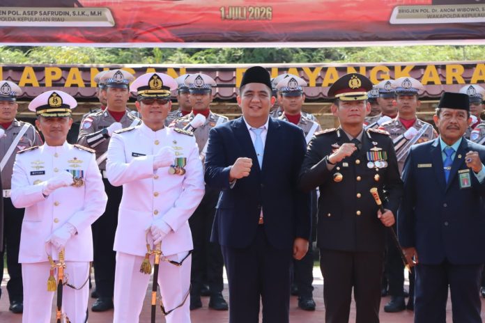 Bupati Bintan Hadiri Upacara Hari Bhayangkara ke-80, Perkuat Sinergi Polri untuk Masyarakat