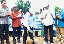 Gubernur Ansar Lakukan Peletakan Batu Pertama untuk SMKN 13 dan SMKN 14 Batam Gubernur Kepri ansar letakan batu pertama.