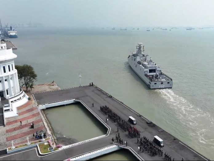 TNI Angkatan Laut melalui Komando Armada II resmi melepas Satuan Tugas Latihan Bersama ORRUDA 2026 TNI Angkatan Laut melalui Komando Armada II resmi melepas Satuan Tugas Latihan Bersama ORRUDA 2026