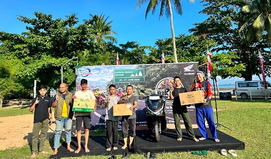 PCX Bikers Playland Hadir di Batam, Komunitas Honda Ajak Keluarga Nikmati Akhir Pekan Bersama PCX Bikers Playland Hadir di Batam, Komunitas Honda Ajak Keluarga Nikmati Akhir Pekan Bersama