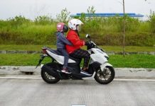 7 Tips Aman Membonceng Anak di Depan Motor dari Honda Kepri 7 Tips Aman Membonceng Anak di Depan Motor dari Honda Kepri