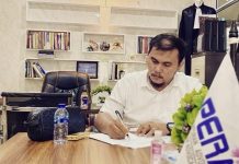 LKBH PGRI Karimun Tegaskan Kepsek Fokus Tugas, Hindari Proyek Fisik Ketua LKBH PGRI Karimun, Dr. Edwar Kelvin S.H., M.H., mengingatkan para kepala sekolah untuk