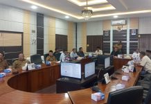 Listrik Defisit, DPRD Karimun Desak PLN Bertindak, Kompensasi Warga Jangan Molor DPRD Kabupaten Karimun menggelar Rapat Dengar Pendapat (RDP) bersama PLN