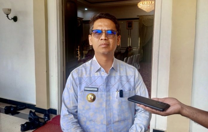 Bupati Karimun Iskandarsyah
