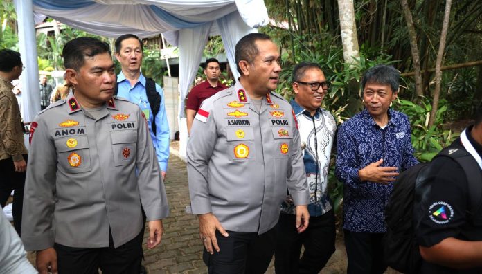 Kapolda Kepri Hadiri Peresmian Nongsa Changi Cable, Dukung Batam Jadi Pusat Ekonomi Digital Kapolda Kepri Hadiri Peresmian Nongsa Changi Cable, Dukung Batam Jadi Pusat Ekonomi Digital