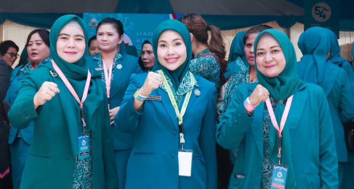 Ketua TP PKK Bintan Hadiri Puncak HKG PKK ke-54 Tingkat Nasional di Makassar