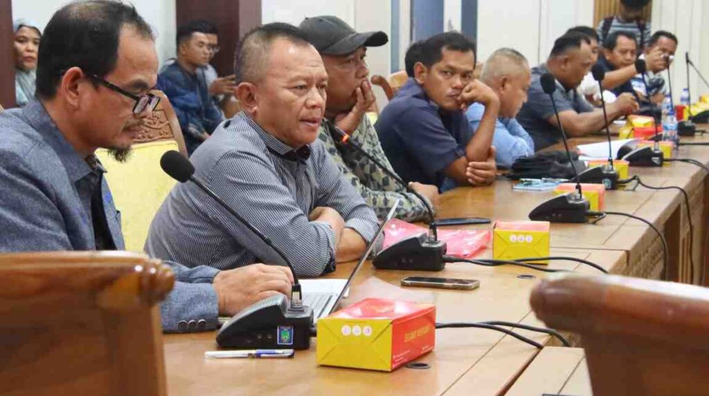 Komisi I DPRD Batam Gelar RDPU 2