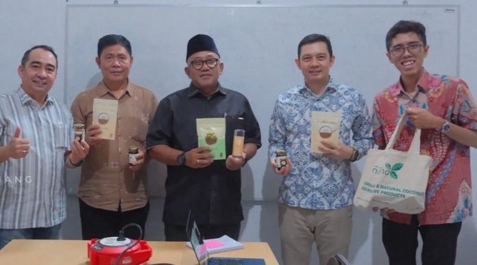 Lis Darmansyah Jajaki Kerja Sama Produk Organik, Bidik Pasar UMKM Tanjungpinang Lebih Luas Lis Darmansyah Jajaki Kerja Sama Produk Organik, Bidik Pasar UMKM Tanjungpinang Lebih Luas