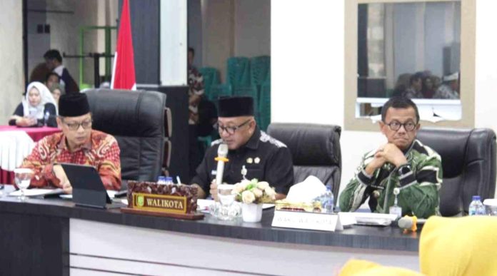 Pemko Tanjungpinang akan membuka helpdesk pengaduan khusus bagi sekolah Pemko Tanjungpinang akan membuka helpdesk pengaduan khusus bagi sekolah