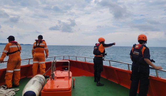 Penumpang KMP Bahtera Nusantara 03 Hilang Dan Diduga Terjatuh di Perairan Bintan
