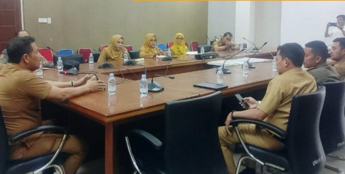 Rapat Pembahasan Penataan Pedagang Kaki Lima di Kawasan Taman Bermadah