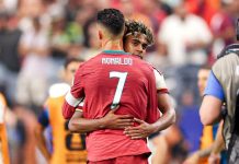 Jarang Sentuh Bola, Ronaldo Kalah Dramatis dari Spanyol di 16 Besar Piala Dunia 2026 Ronaldo dan Lamine Yamal