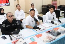 Satreskrim Ungkap Kronologi Persetubuhan 2 Anak 16 Tahun di Hotel Jodoh Batam Satreskrim Polresta Barelang Ungkap Kasus Persetubuhan Anak