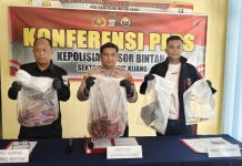 Seorang Pemuda Diamankan Polsek Gunung Kijang Diduga Curi Kabel Gedung Kopdes Merah Putih Seorang Pemuda Diamankan Polsek Gunung Kijang Diduga Curi Kabel Gedung Kopdes Merah Putih