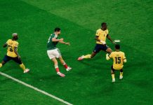 Taklukkan Ekuador 2-0, Meksiko Akhiri Penantian 40 Tahun Tembus 16 Besar Piala Dunia Taklukkan Ekuador 2-0, Meksiko Akhiri Penantian 40 Tahun Tembus 16 Besar Piala Dunia