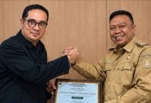 Tembus 100 Persen Penyaluran Dana Desa 2026, Pemkab Anambas Raih Penghargaan Terbaik II se-Kepri Tembus 100 Persen Penyaluran Dana Desa 2026, Pemkab Anambas Raih Penghargaan Terbaik II se-Kepri